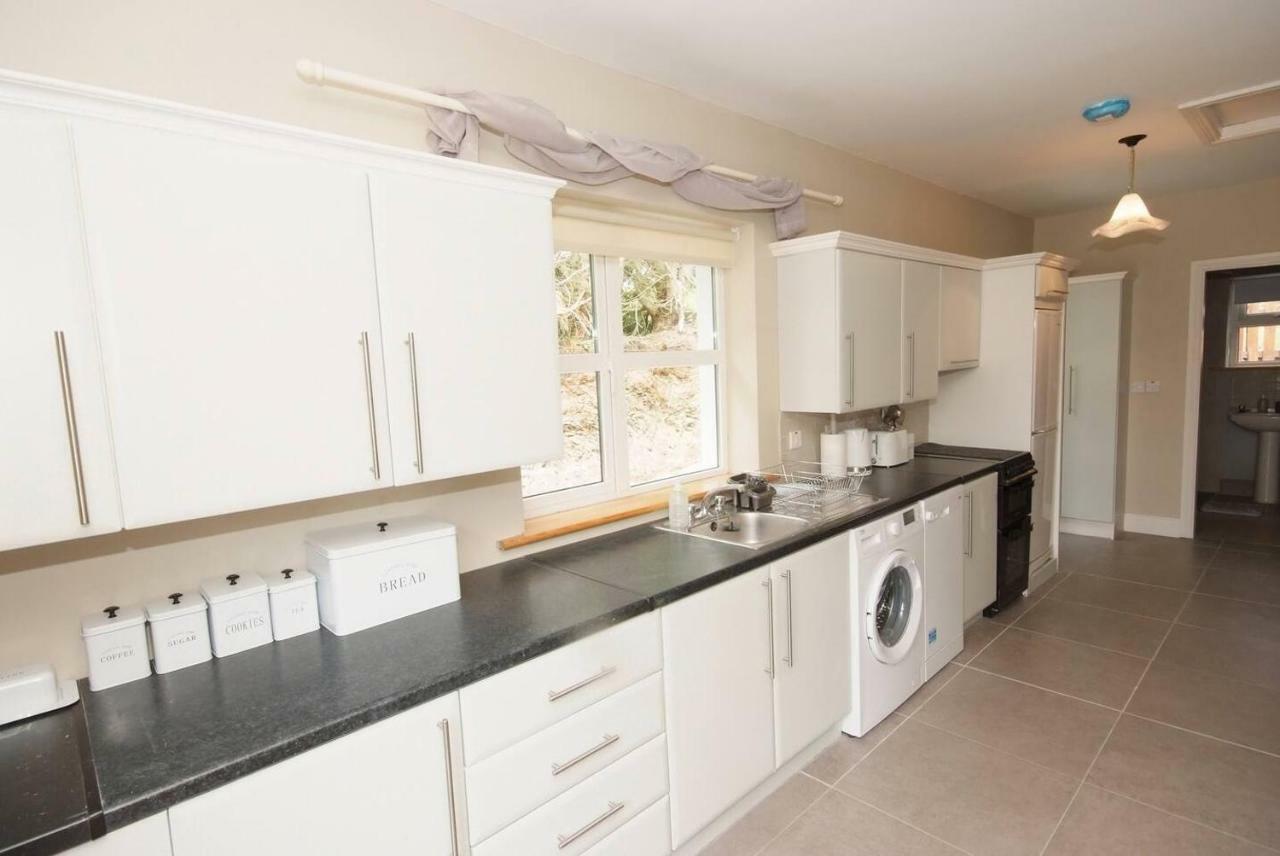 Kerry Air Apartment Киларни Екстериор снимка
